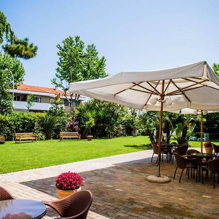 Phi Hotel Alcione Francavilla Al Mare Exterior photo